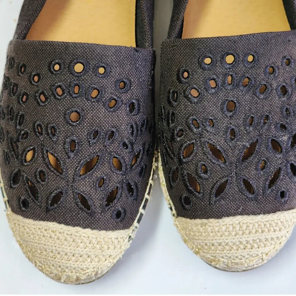 Tommy Bahama Selena Black Espadrilles Flat Shoes,  Size 9‎